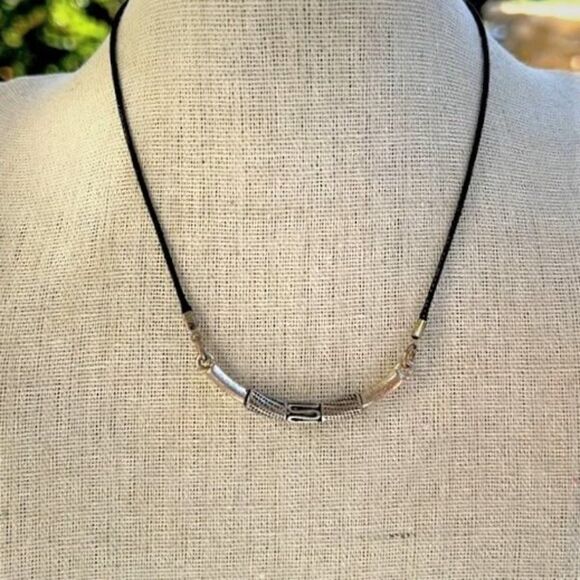 Vintage Bali Choker Necklace - Picture 7 of 8